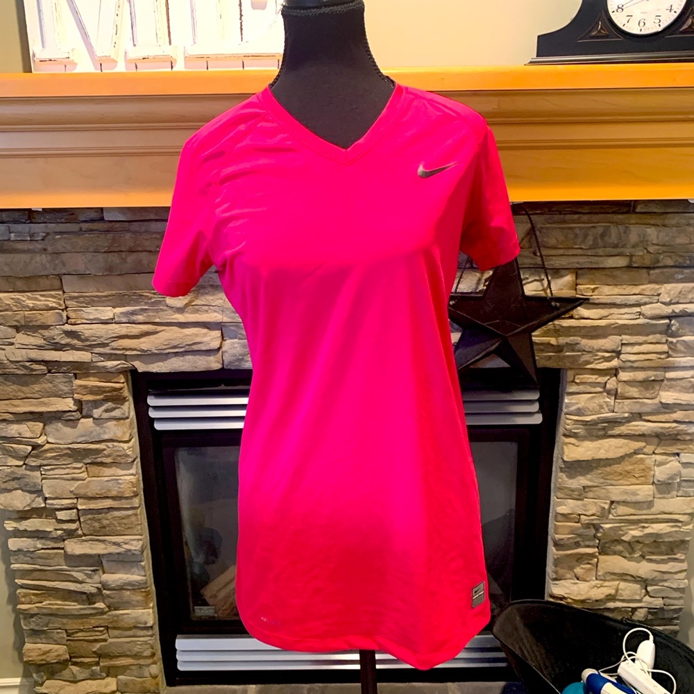 Nike Pro T Shirt